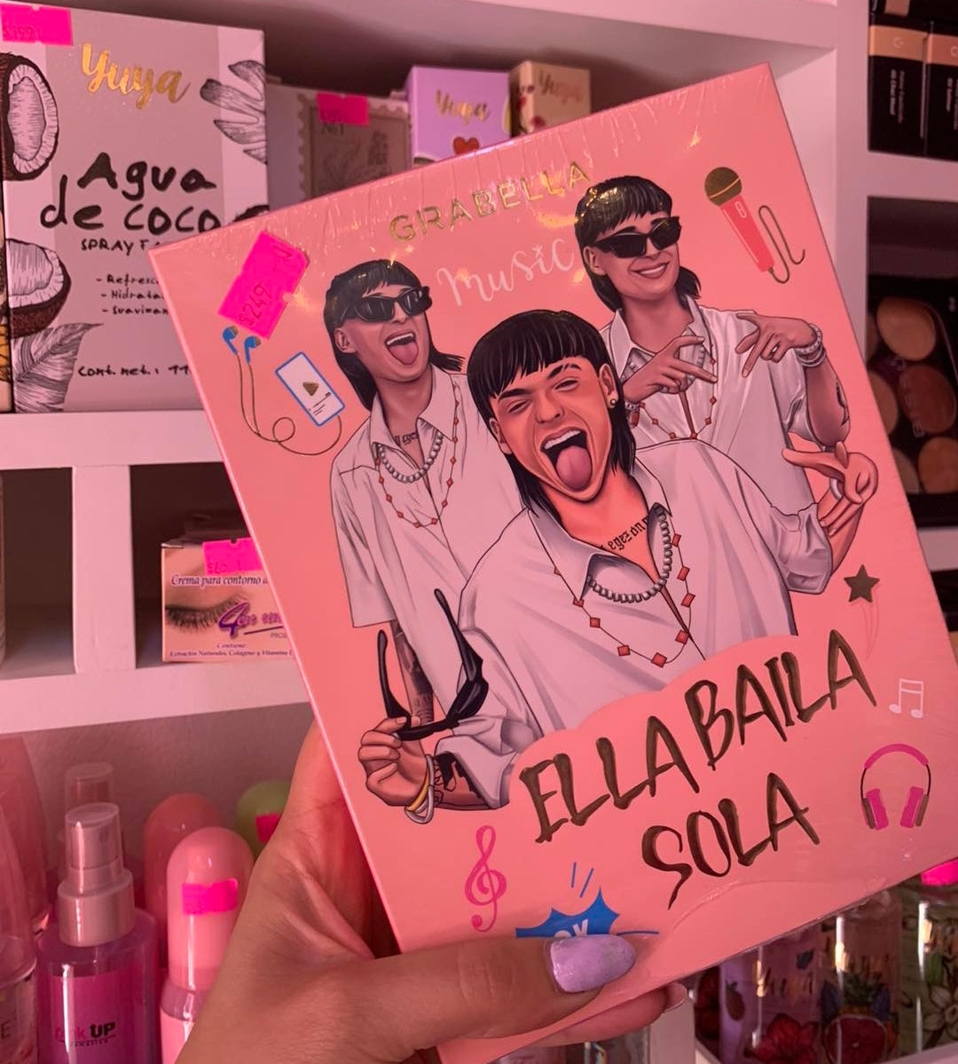 GRABELLA COLOR PALETTE BOOKLET