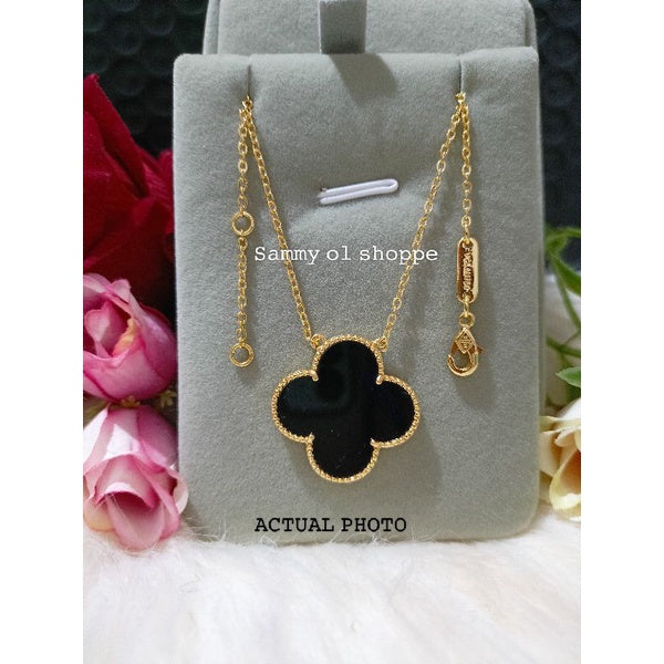 DAINTY MOROCCAN SHAPE NECKLACE