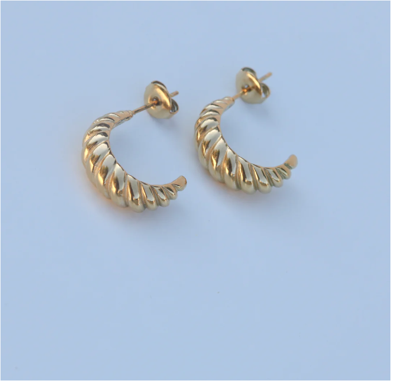 TWISTED OPEN CIRCLE GOLD DIPPED EARRING