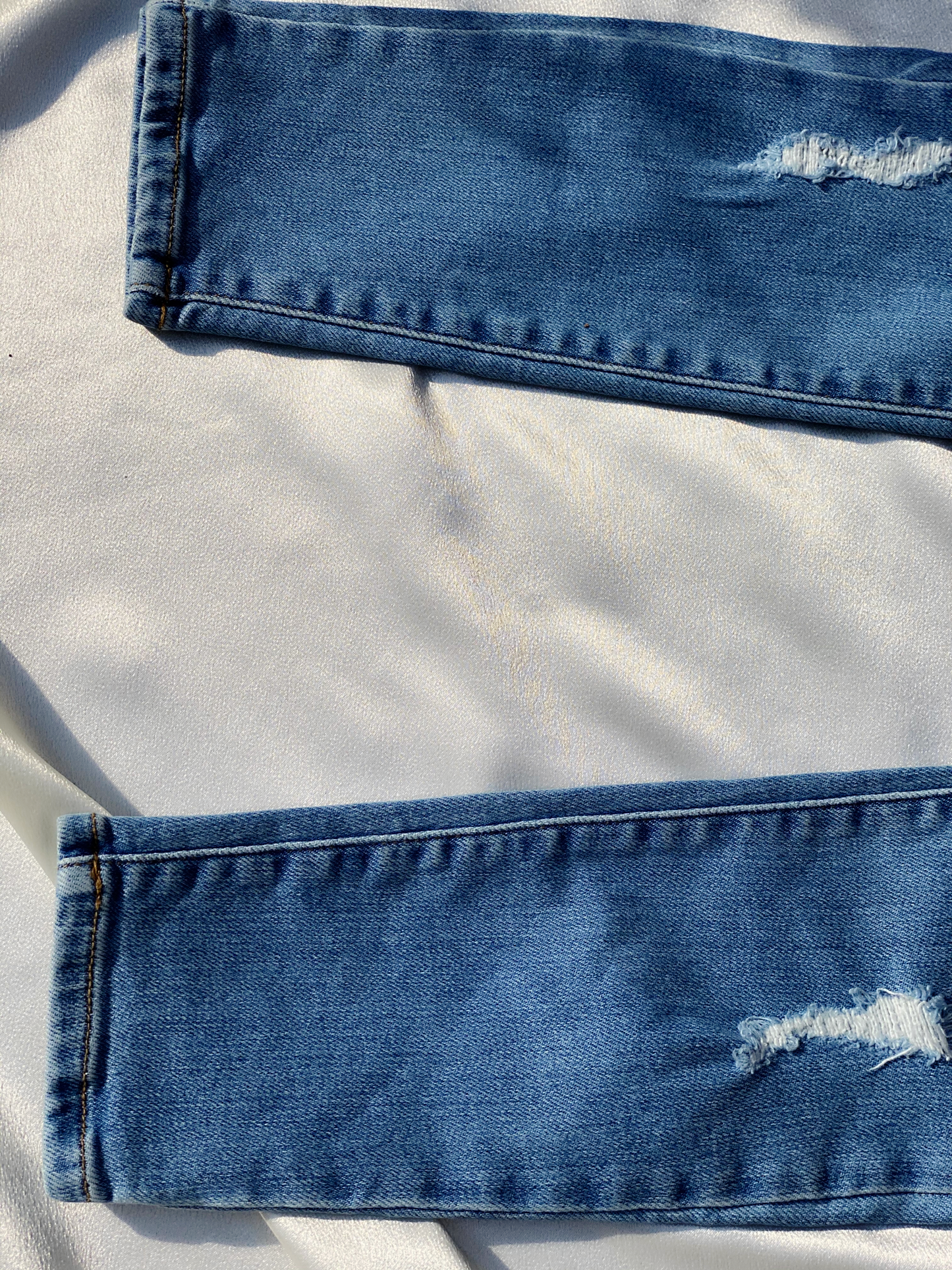 Light jeans